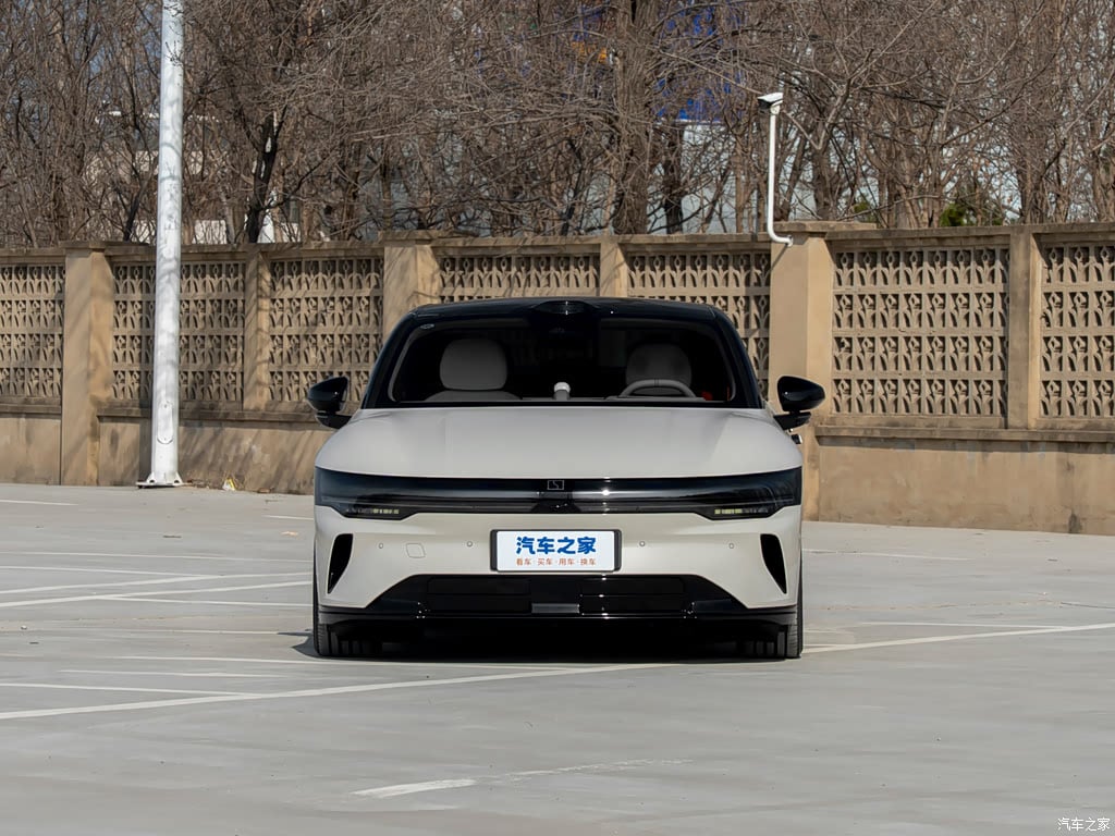 2026 Zeekr 007 103kWh RWD Max — pour l'export