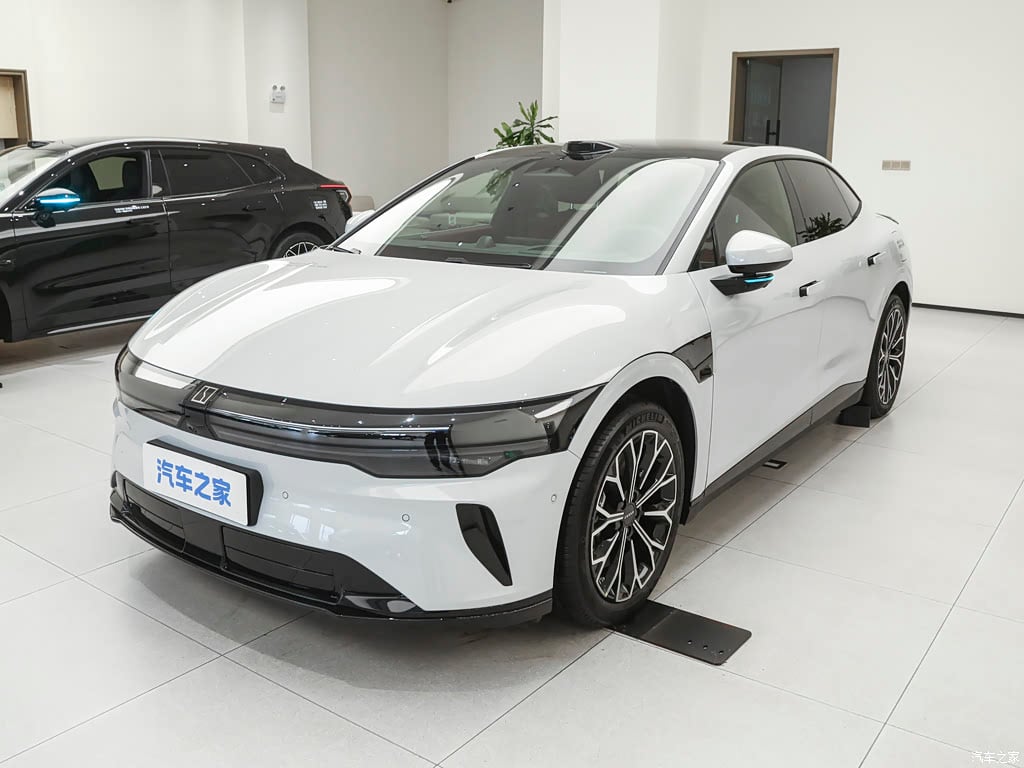 2026 Zeekr 007 103kWh AWD Ultra — pour l'export